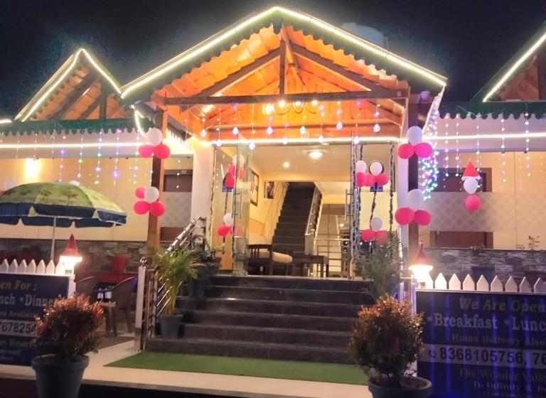 اتاق لوکس, The Wonder Valley Resort