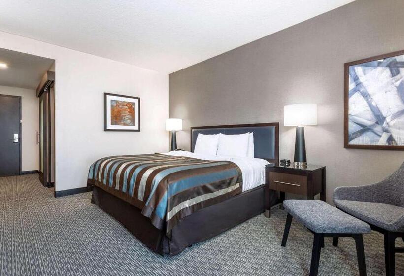 キングサイズベッドのスタンダードルーム, Wingate By Wyndham Angola