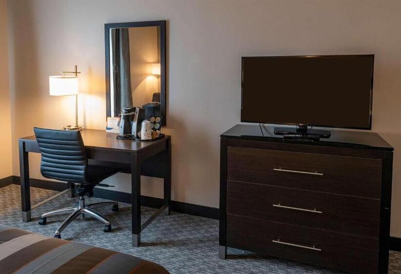 キングサイズベッドのスタンダードルーム, Wingate By Wyndham Angola