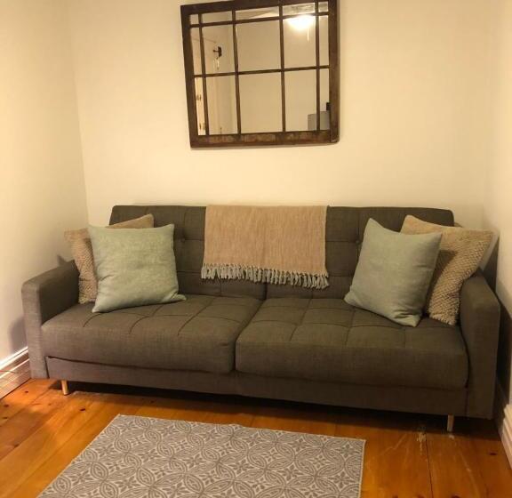 Люкс, Auberge Knowlton