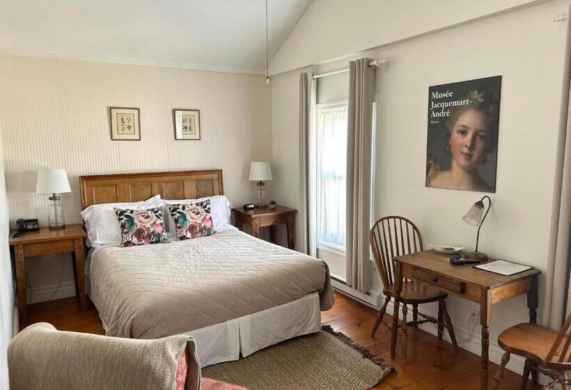 Номер Стандарт, Auberge Knowlton