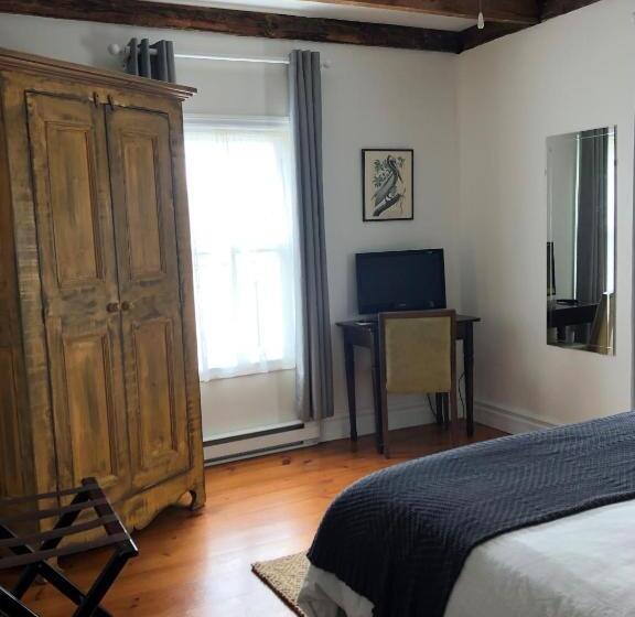 Номер Стандарт, Auberge Knowlton