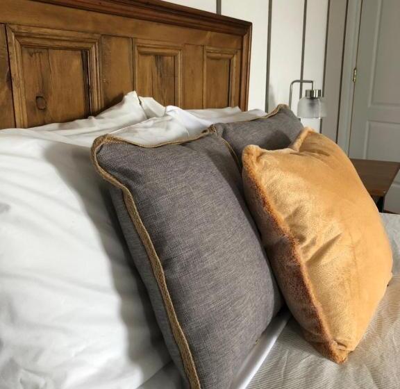 Номер Стандарт, Auberge Knowlton