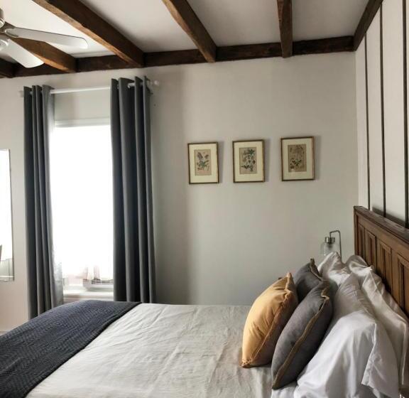 Номер Стандарт, Auberge Knowlton