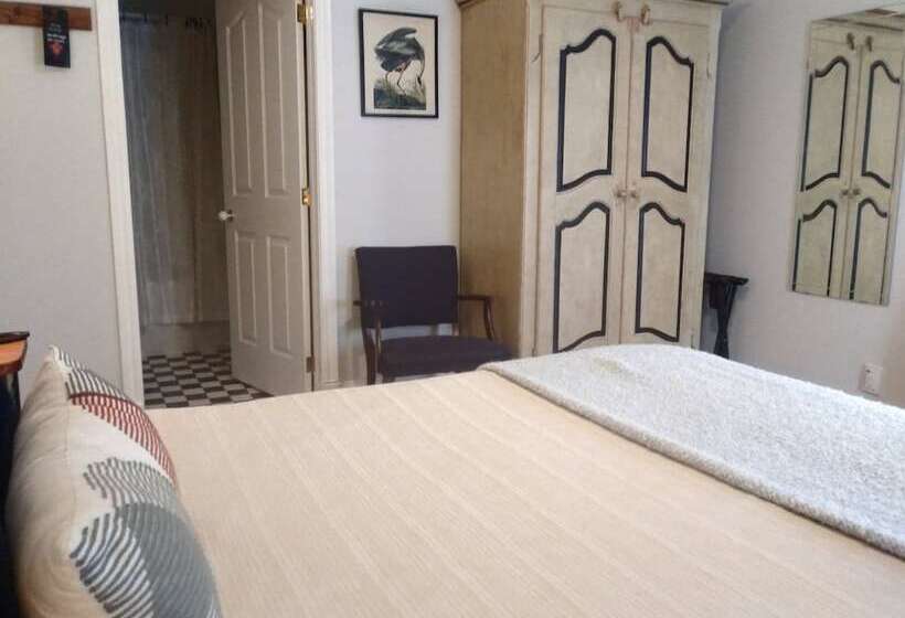 Номер Стандарт, Auberge Knowlton