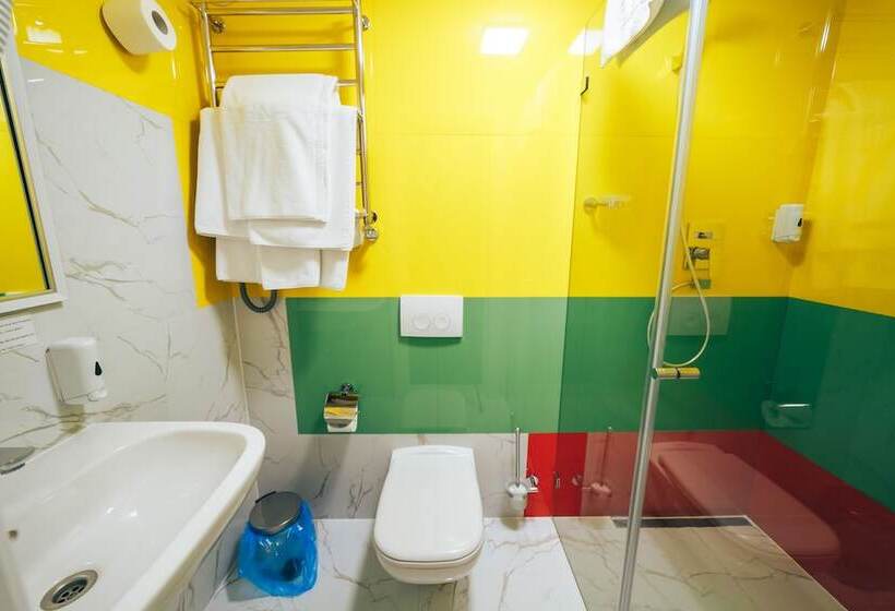 Economy Triple Room, Cities Gallery Apart