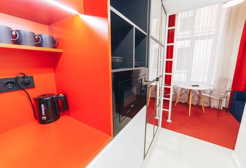 Economy Triple Room, Cities Gallery Apart