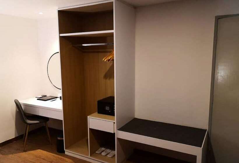 غرفة ديلوكس ثلاثية, H Elite Design