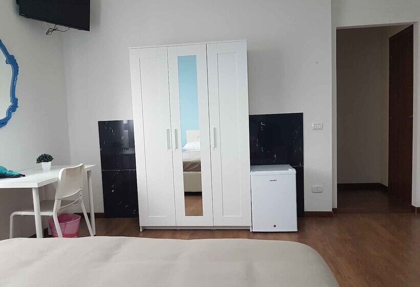 اتاق استاندارد, Piramide