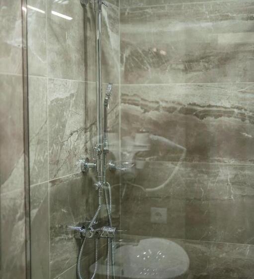 اتاق استاندارد با دسترسی به اسپا, Bernardazzi Grand