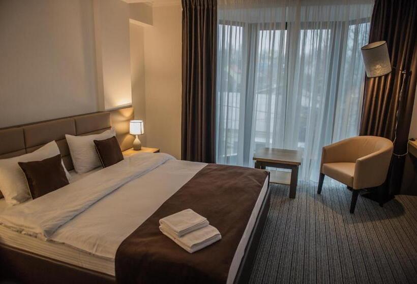 اتاق استاندارد با دسترسی به اسپا, Bernardazzi Grand