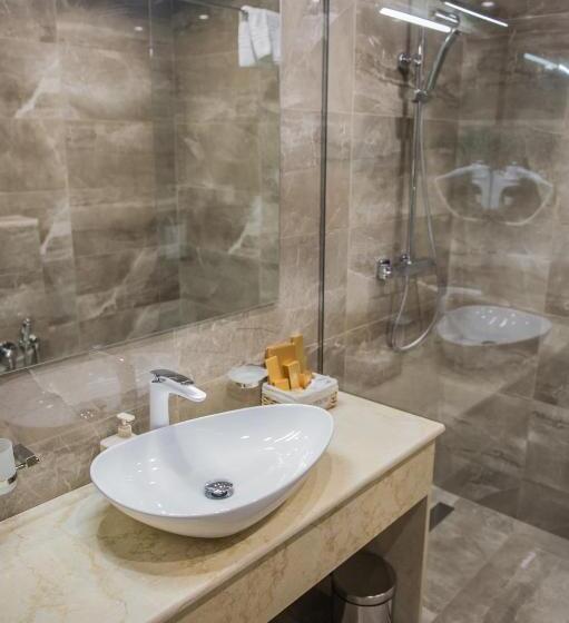 اتاق استاندارد با تخت بزرگ, Bernardazzi Grand