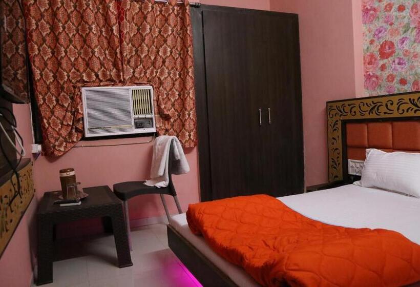 غرفة ديلوكس سرير كينج, Shri Karni Vilas & Spa