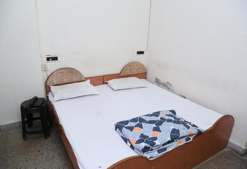 غرفة قياسية, Shri Karni Vilas & Spa