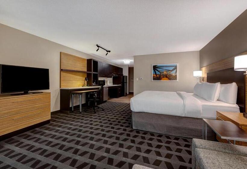 غرفة قياسية سرير كينج, Courtyard St. Louis Brentwood