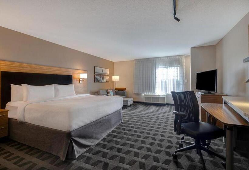 غرفة قياسية سرير كينج, Courtyard St. Louis Brentwood