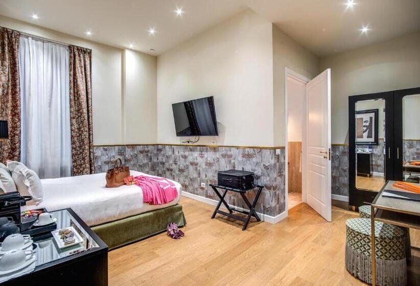 חדר סופריור, The Talent