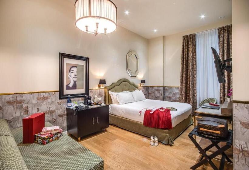 חדר סופריור, The Talent