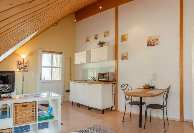 Standard-huone Puutarhanäkymä, Domaine Beauregard