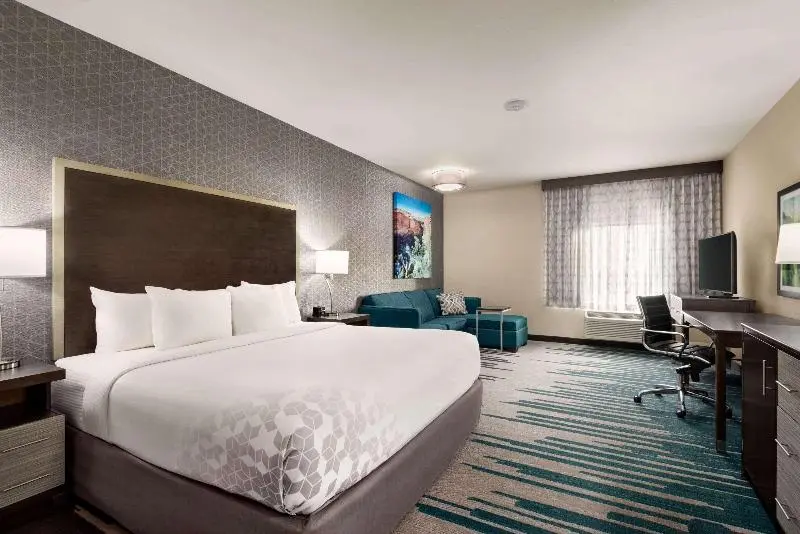 キングサイズベッドのエクゼクティブルーム, La Quinta By Wyndham Clovis Ca
