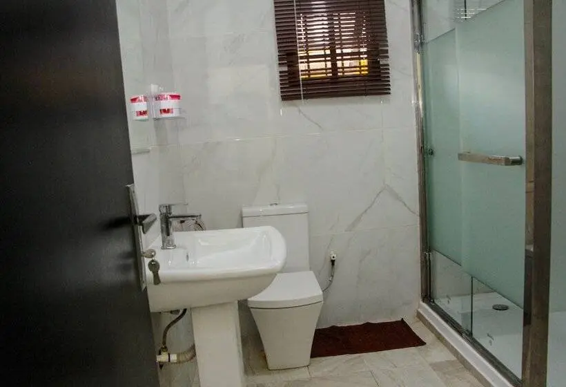 اتاق لوکس با تخت بزرگ, Mitos Luxury Suites