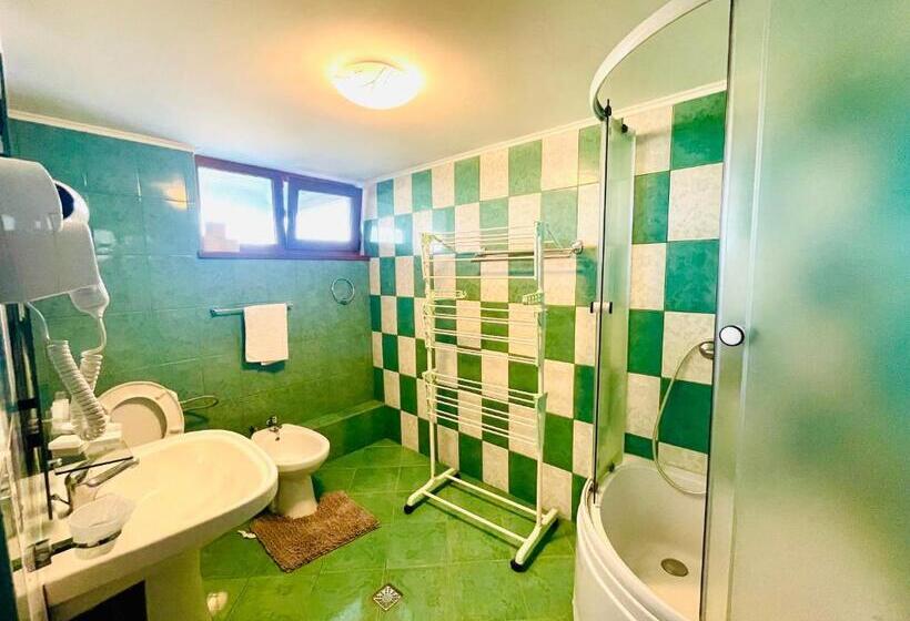 اتاق لوکس سه تخته, Zen Eco Villa