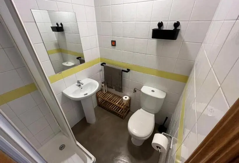 スタンダードシングルルーム, Lotila Flats Hostal Rio Caudal