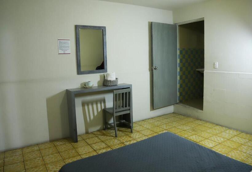 غرفة قياسية, El Rincón De Jesusita