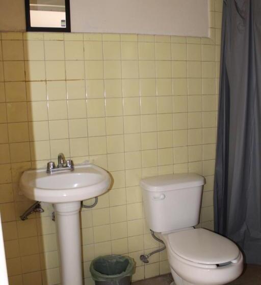 غرفة قياسية, El Rincón De Jesusita