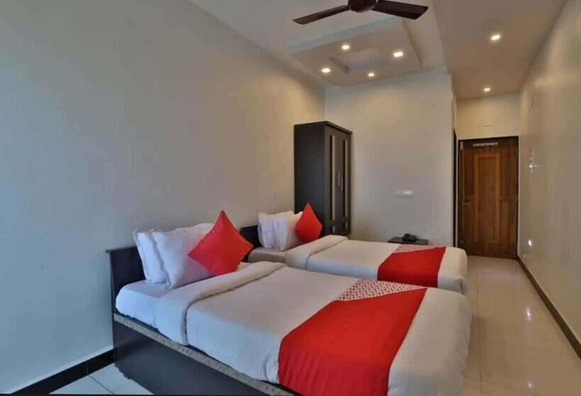 غرفة قياسية, Centre Point