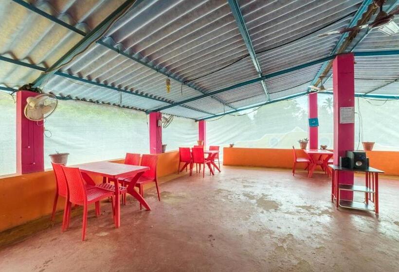 스탠다드 테라스 룸, Kiara Hotel Goa