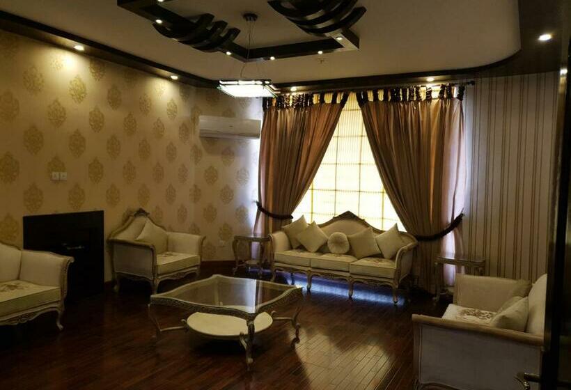 ویلای استاندارد 3 خوابه, Royal Villa F 10/2