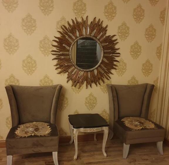 خانه 2 خوابه, Royal Villa F 10/2