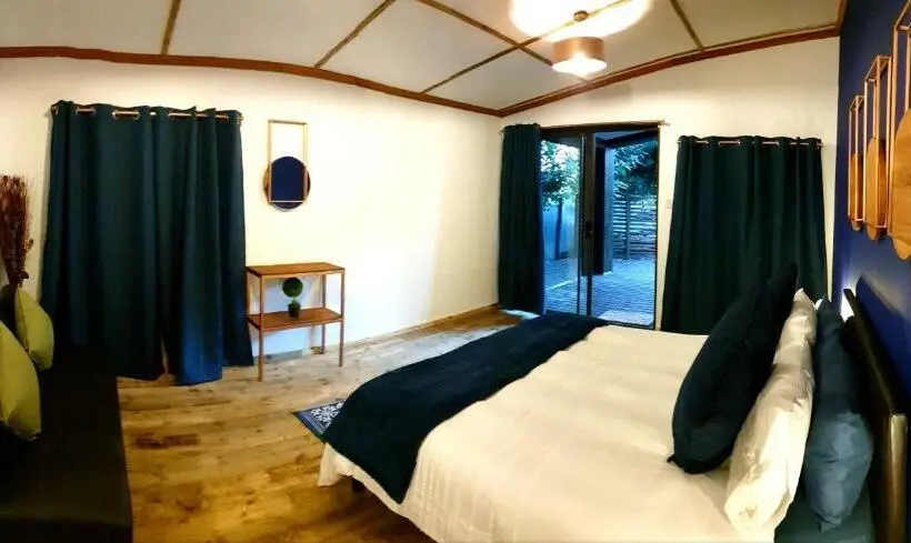 Chambre Deluxe, The Elements