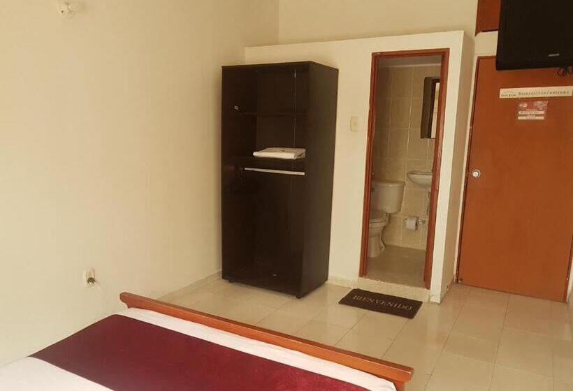 디럭스 룸, Don Juan Colonial