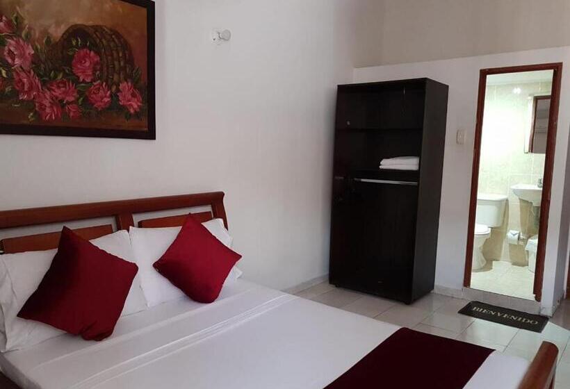 디럭스 룸, Don Juan Colonial