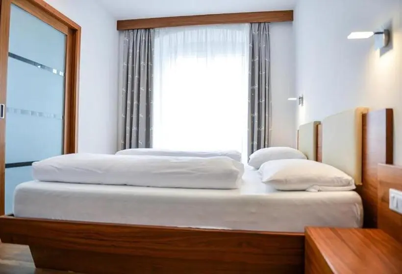 Huoneisto 1 Makuuhuone Näkymä, Apartments Mupan