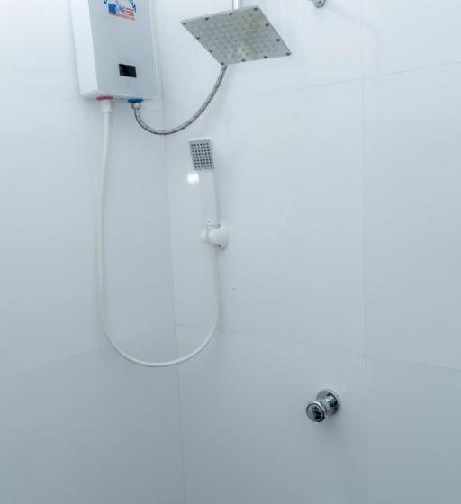 Economy Room, Rainforest Holiday Inn