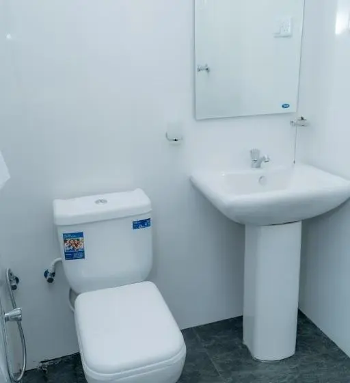エコノミールーム, Rainforest Holiday Inn