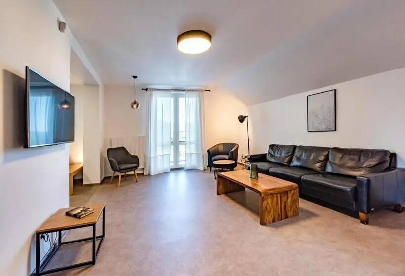 テラス付き１ベッドルームアパートメント, Bergresort Apartments