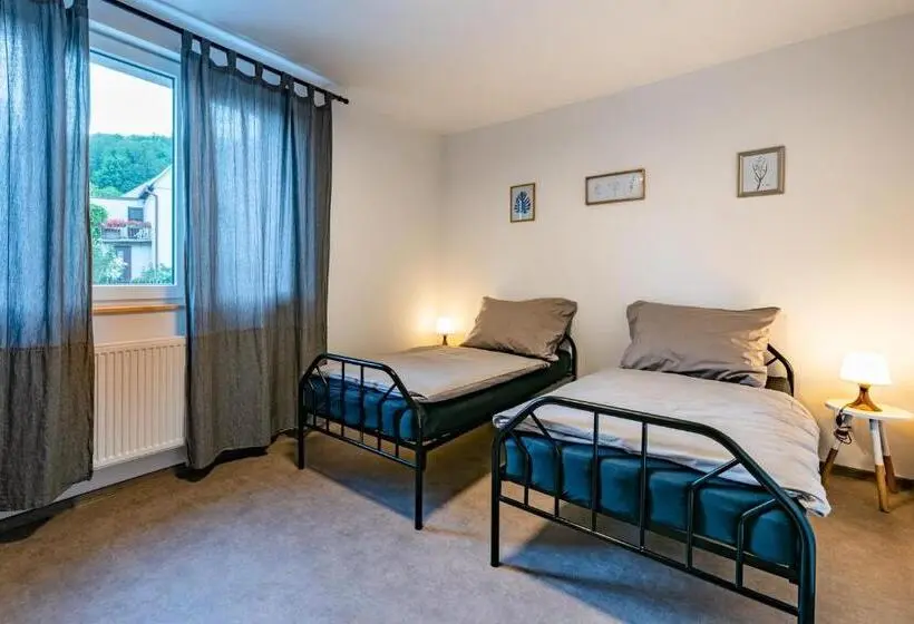 庭の見える１ベッドルームアパートメント, Bergresort Apartments