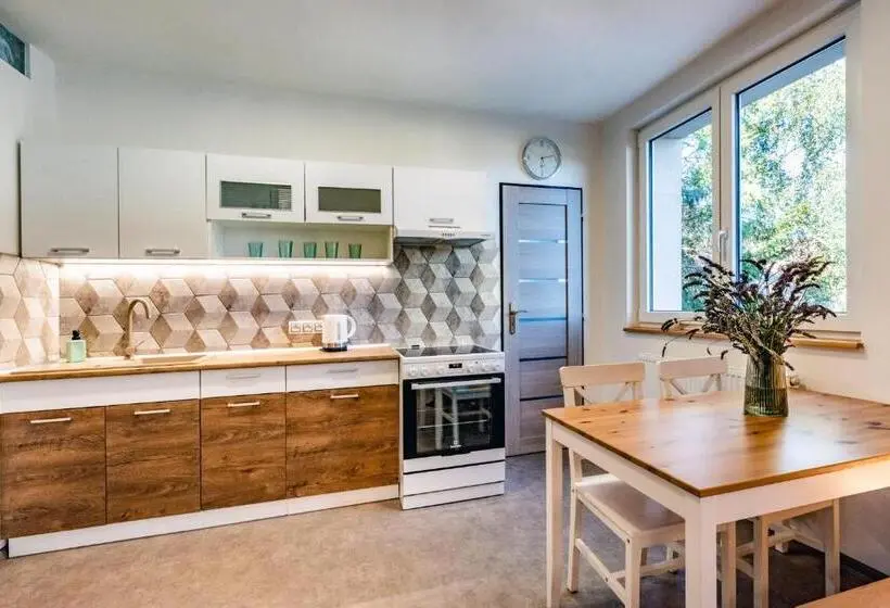 庭の見える１ベッドルームアパートメント, Bergresort Apartments
