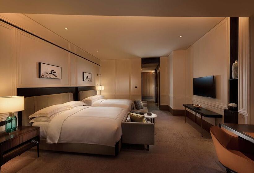 חדר אקזקיוטיב, Conrad Shenyang