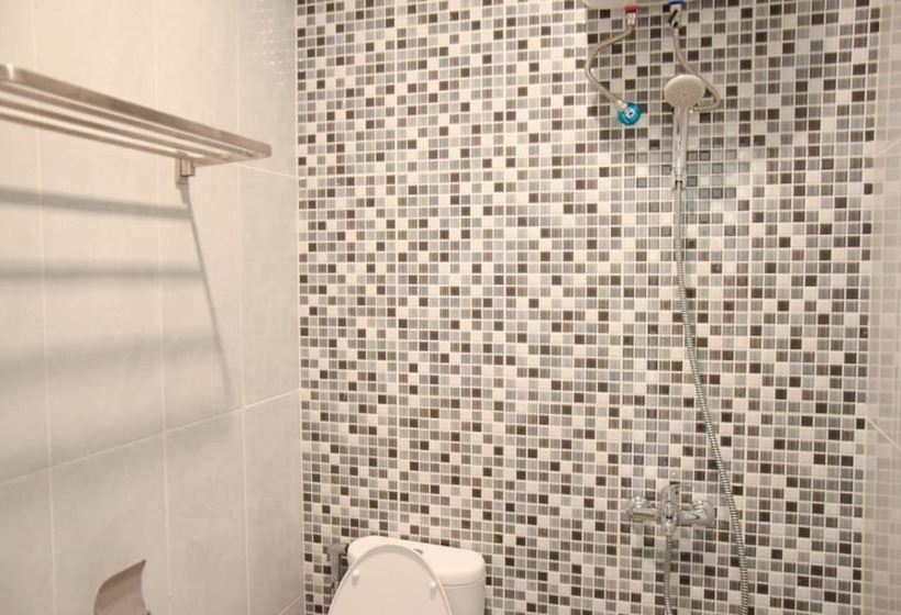 Номер Стандарт, Reddoorz Plus Near Unimed Medan