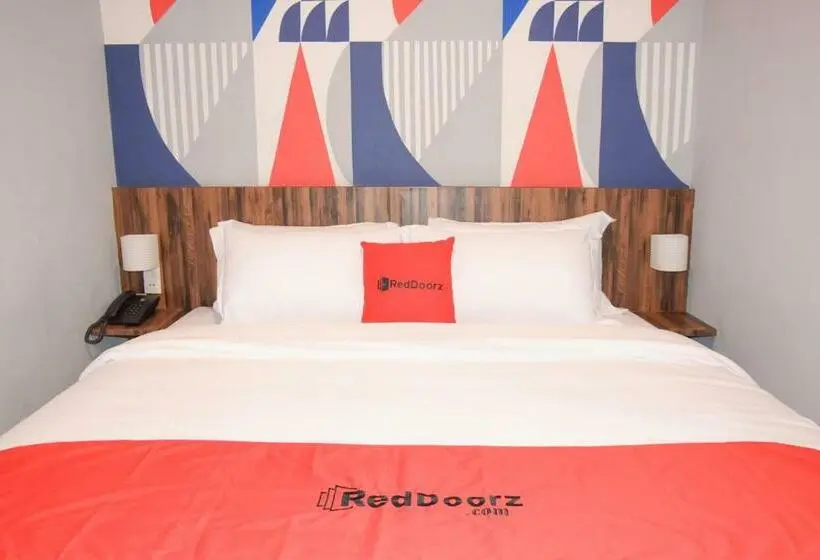 スタンダードルーム, Reddoorz Plus Near Unimed Medan