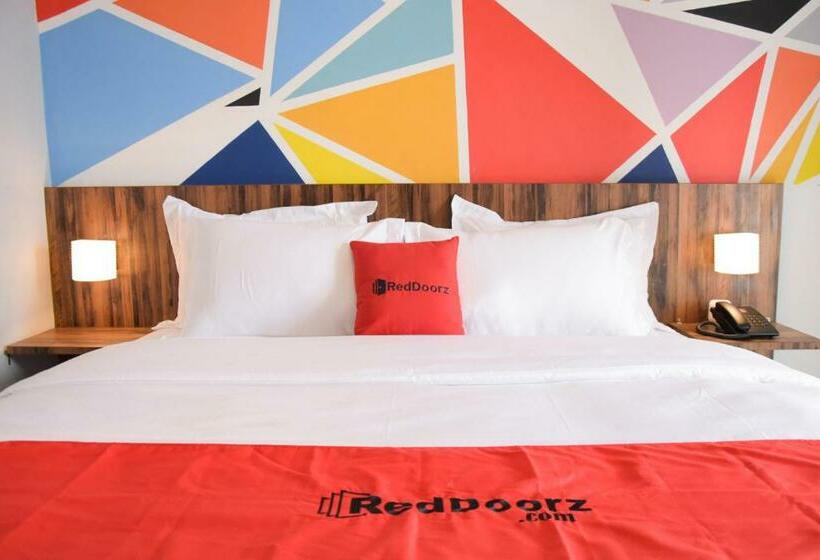 חדר סטנדרט, Reddoorz Plus Near Unimed Medan