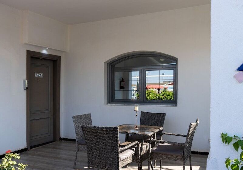 کلبه ییلاقی, Assiut Cement