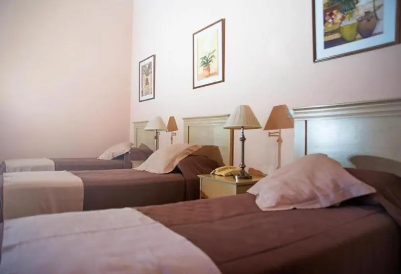 اتاق استاندارد سه نفره, Posada Del Frayle Bentos