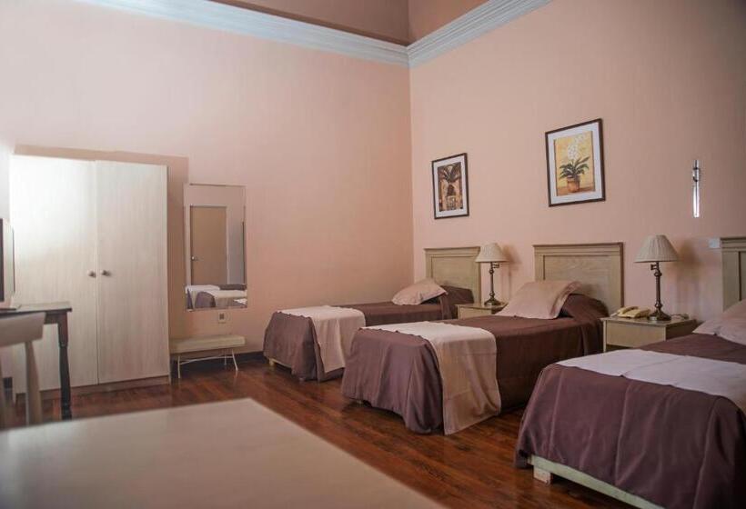 Номер Стандарт Трехместный, Posada Del Frayle Bentos