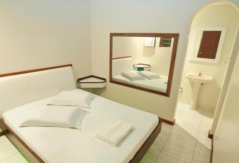 Sviitti, Motel 3 Peixinhos